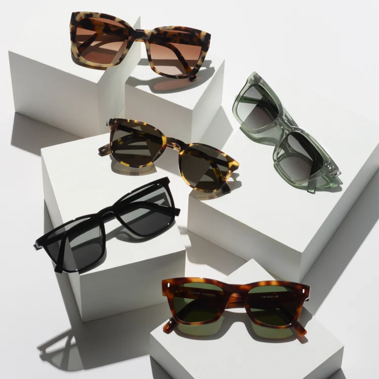 Sunglasses in tortoise, black and green